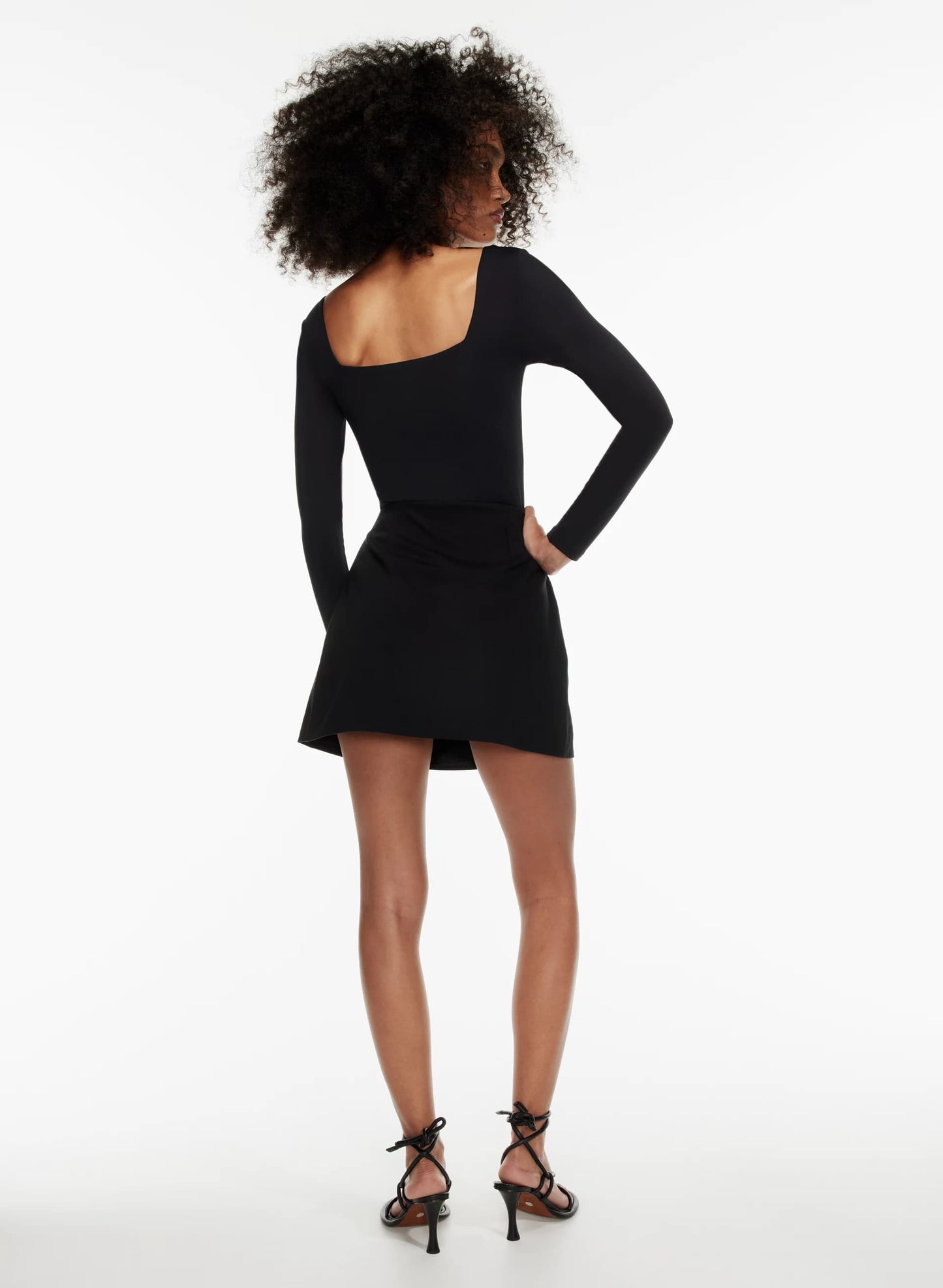 Contour Squareneck Longsleeve Bodysuit