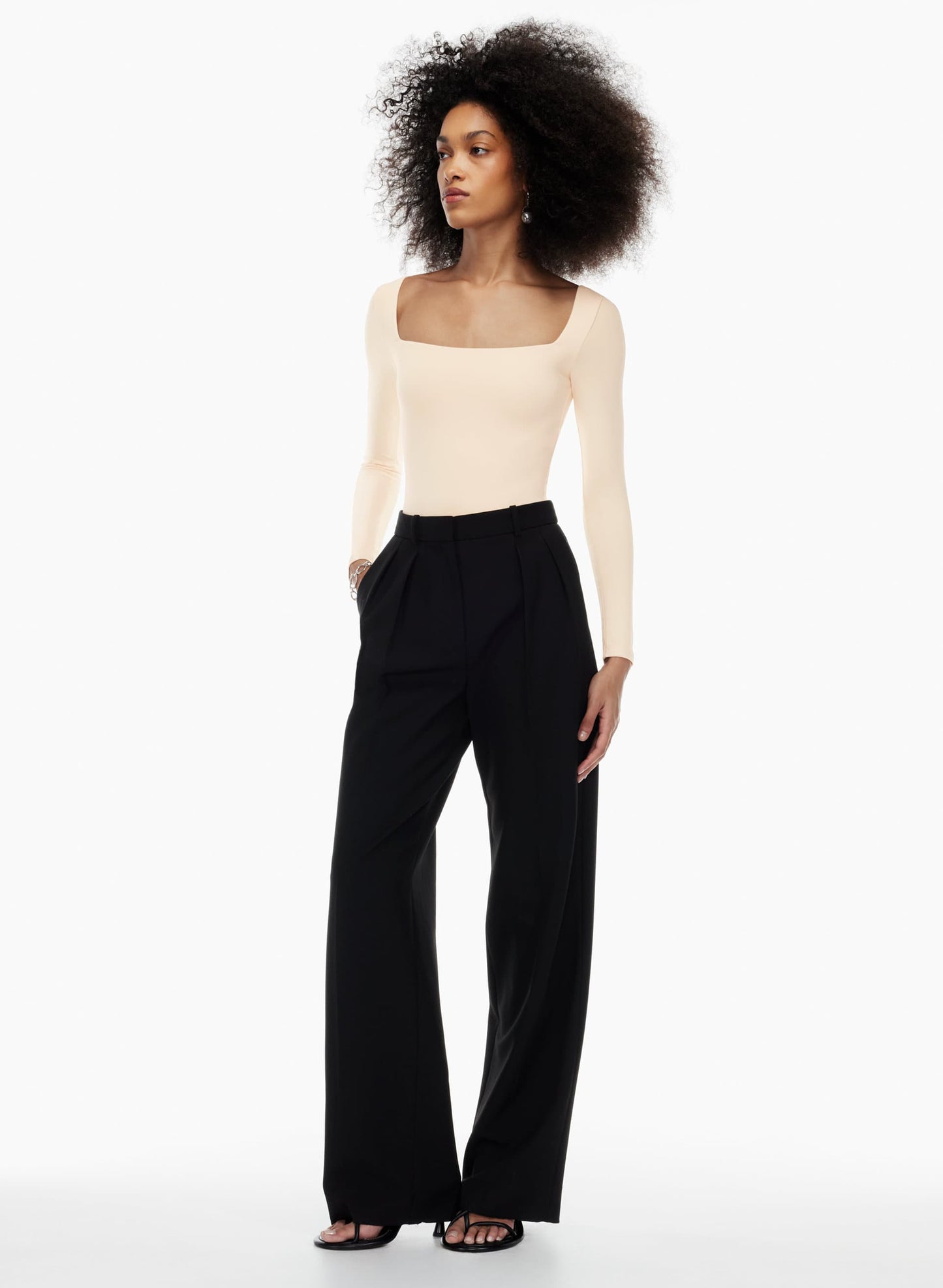 Contour Squareneck Longsleeve Bodysuit